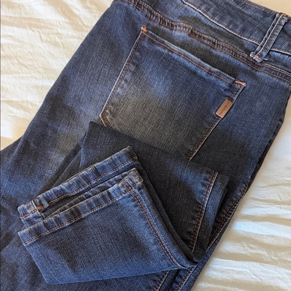 1822 Denim Straight Leg Jeans in Dark Indigo